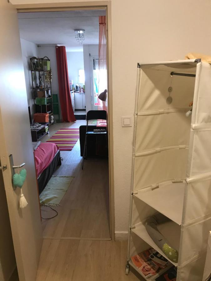 Joli Studio Avec Jardinet Avignon Eksteriør bilde